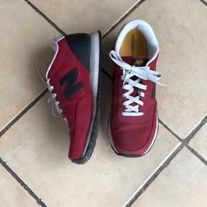 New Balance Sneakers in EUC